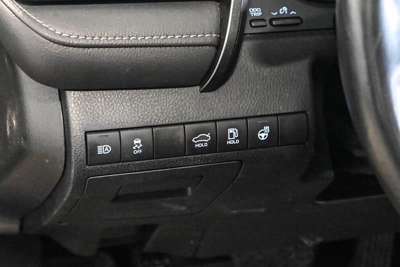 2024 Toyota Camry - Image 23