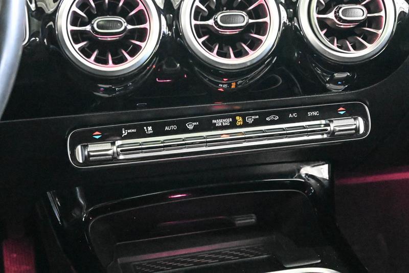 2025 Mercedes-Benz CLA - Image 33