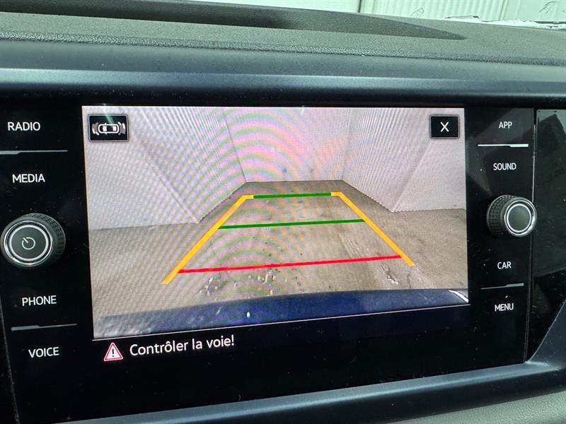 2022 Volkswagen Taos - Image 15