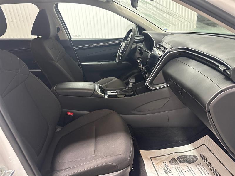 2022 Hyundai Tucson - Image 18