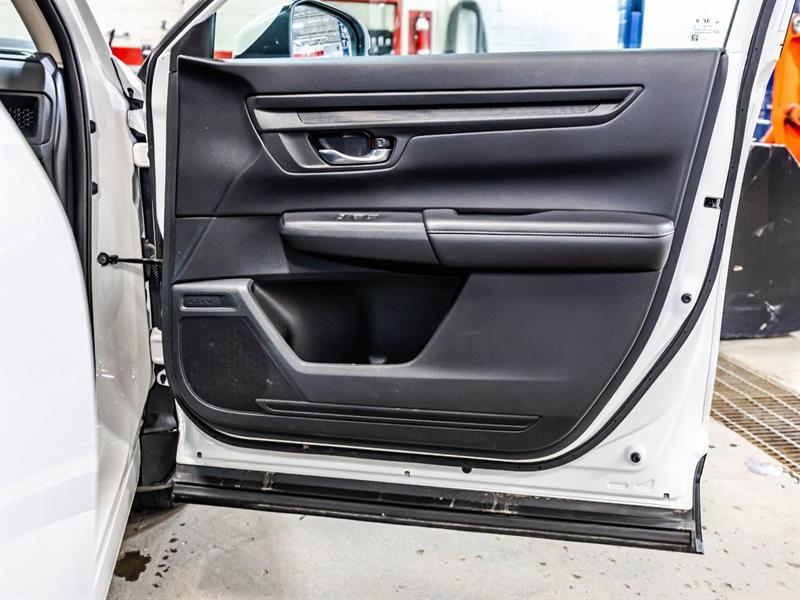 2023 Honda CR-V - Image 16