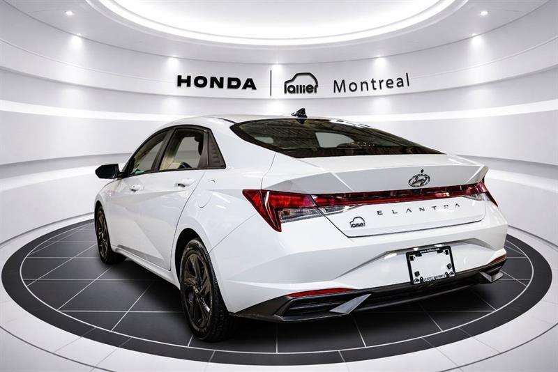 2021 Hyundai Elantra - Image 5