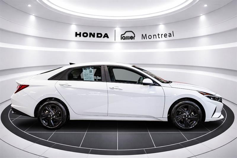 2021 Hyundai Elantra - Image 8