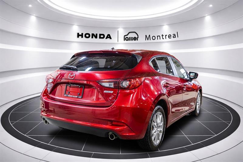 2018 Mazda Mazda3 - Image 7