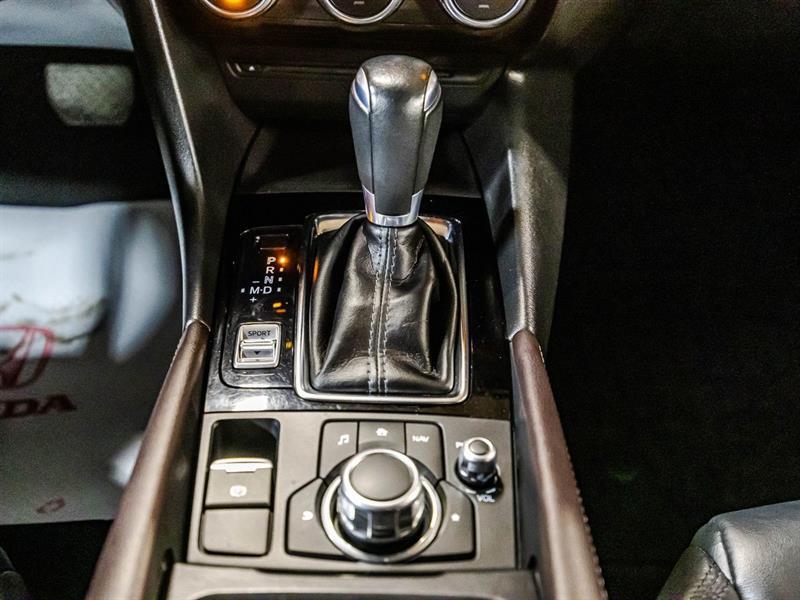 2018 Mazda Mazda3 - Image 25