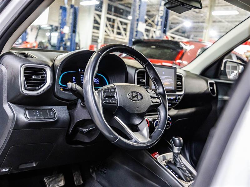 2024 Hyundai Venue - Image 20