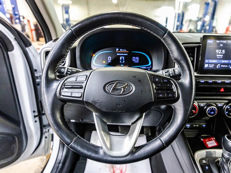 2024 Hyundai Venue - Image 22