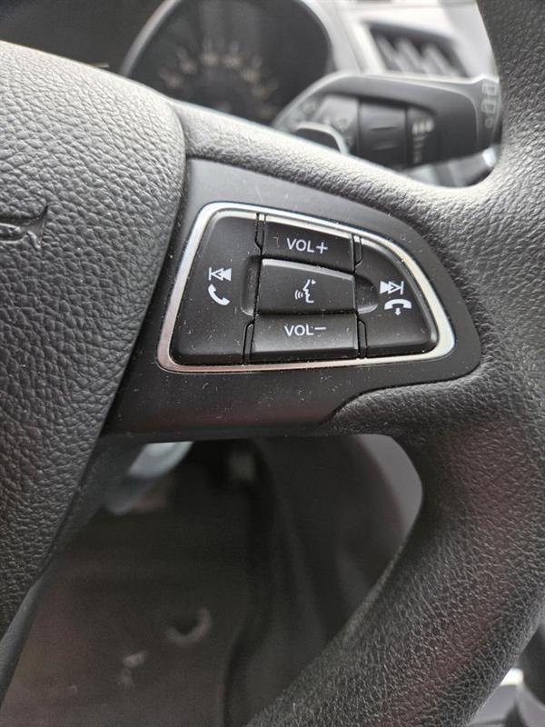 2017 Ford Escape - Image 19