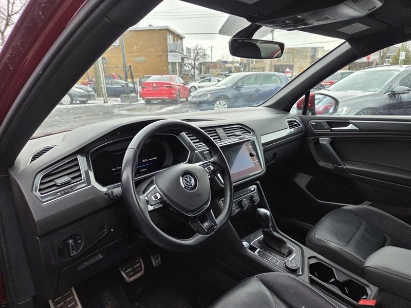 2018 Volkswagen Tiguan - Image 15