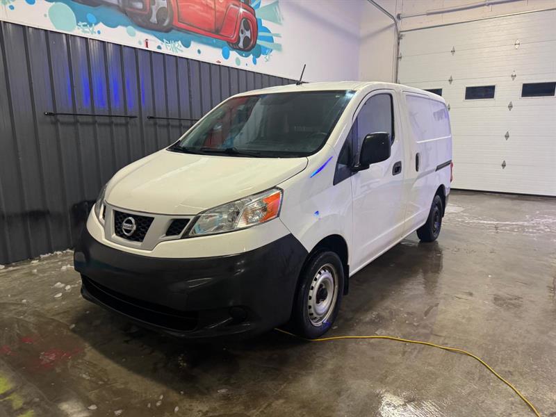 nissan NV 2019