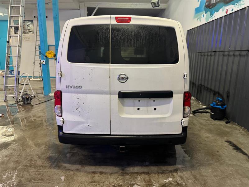 nissan NV 2019 - 5