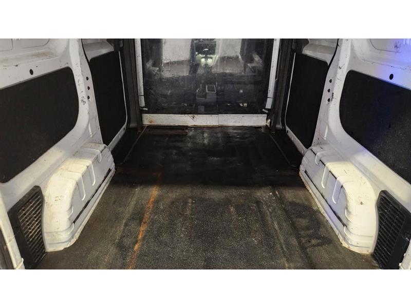 nissan NV 2019 - 8
