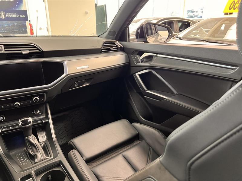 audi Q3 2023 - 14