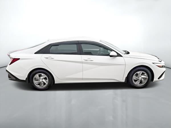 hyundai Elantra 2024 - 10