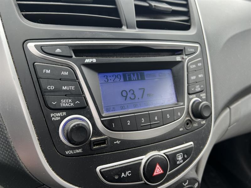 hyundai Accent 2013 - 12