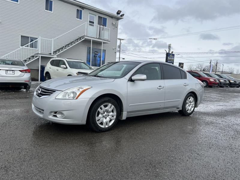 nissan Altima 2012