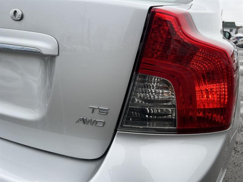 volvo S40 2009 - 2