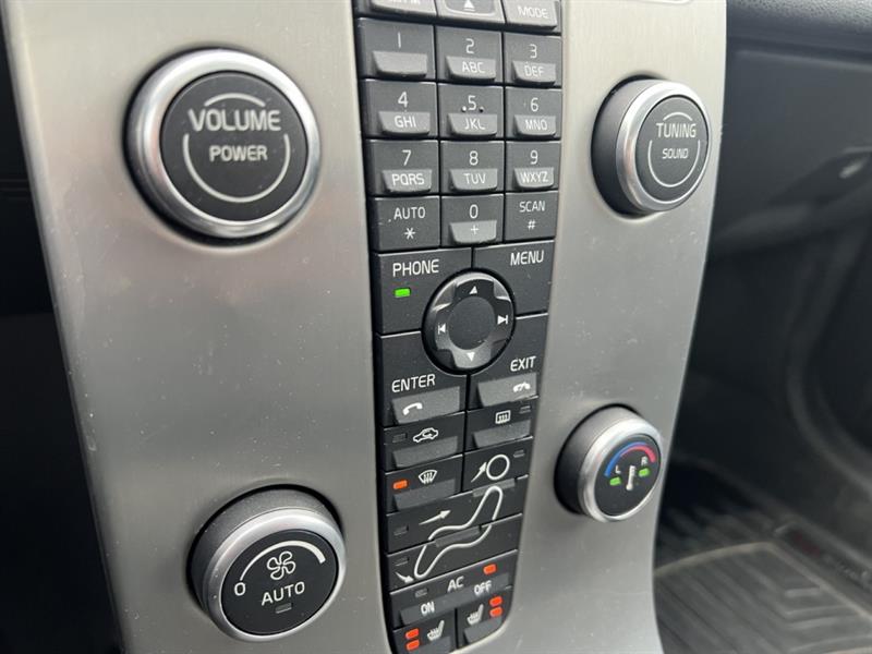 volvo S40 2009 - 16