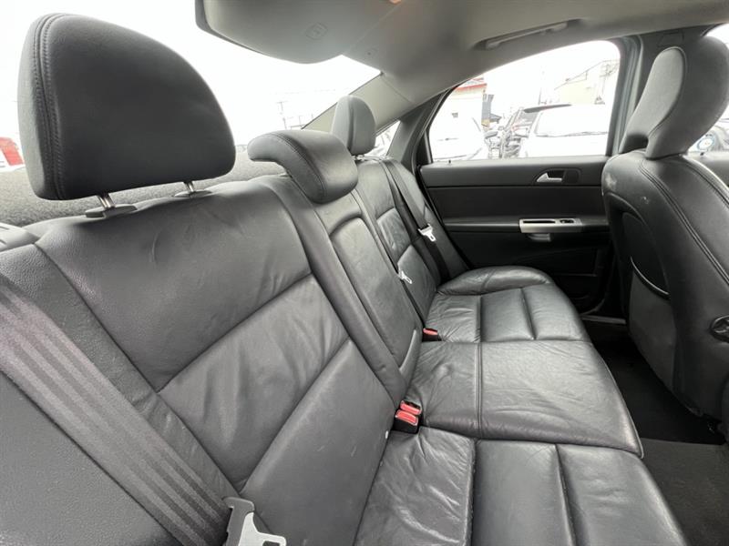 volvo S40 2009 - 28