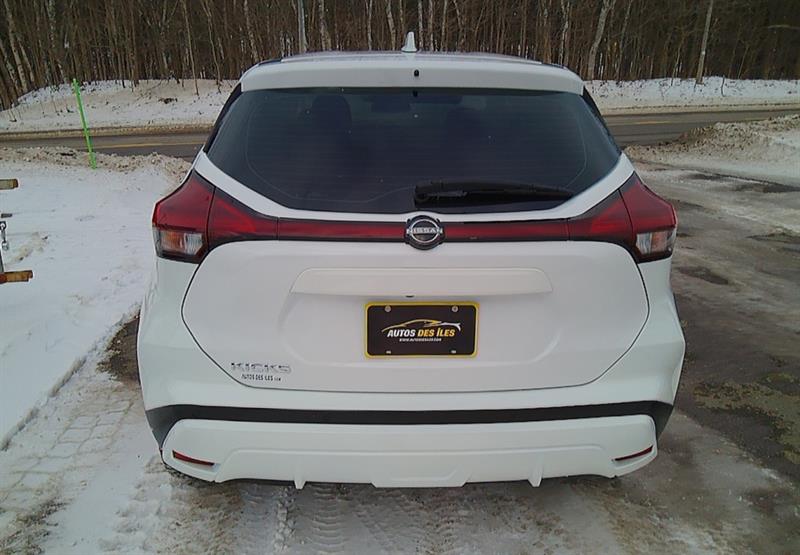 nissan Kicks 2023 - 12