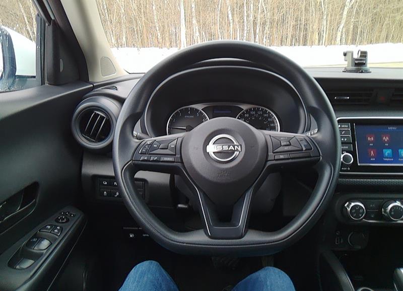 nissan Kicks 2023 - 18