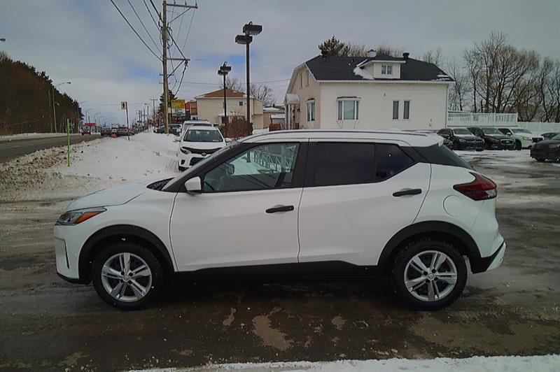 nissan Kicks 2023 - 19