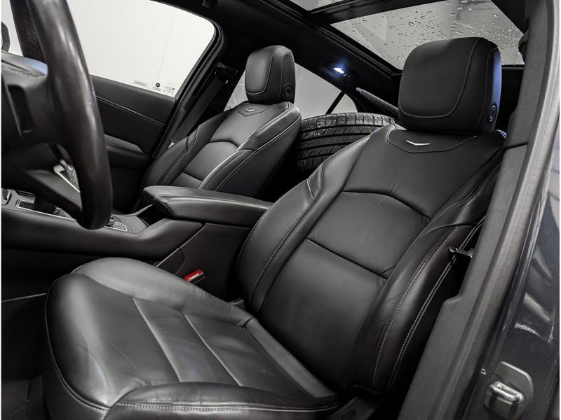 cadillac XT4 2021 - 7