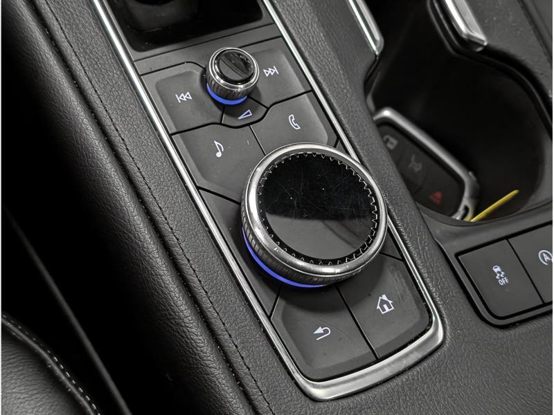 cadillac XT4 2021 - 13