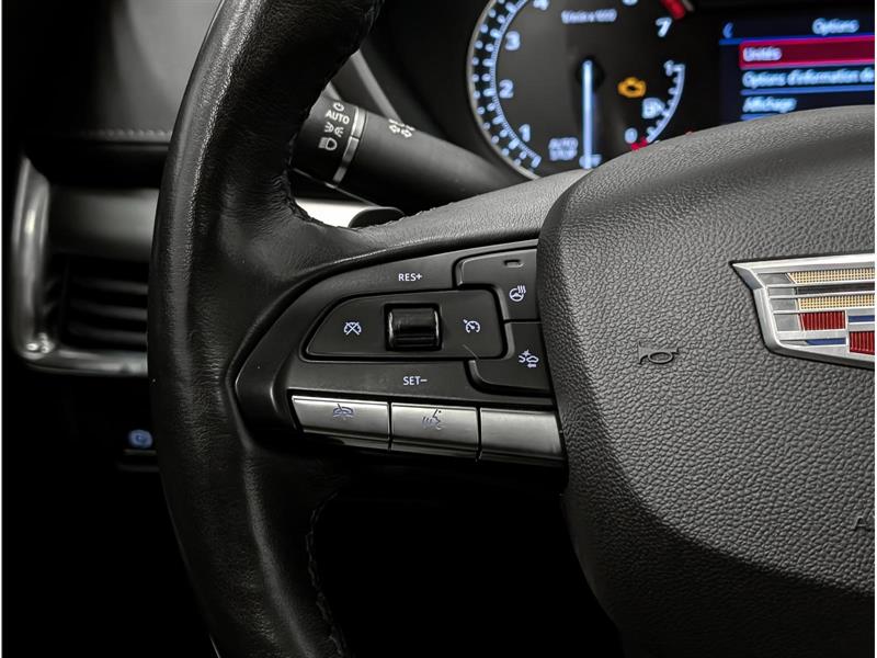 cadillac XT4 2021 - 15