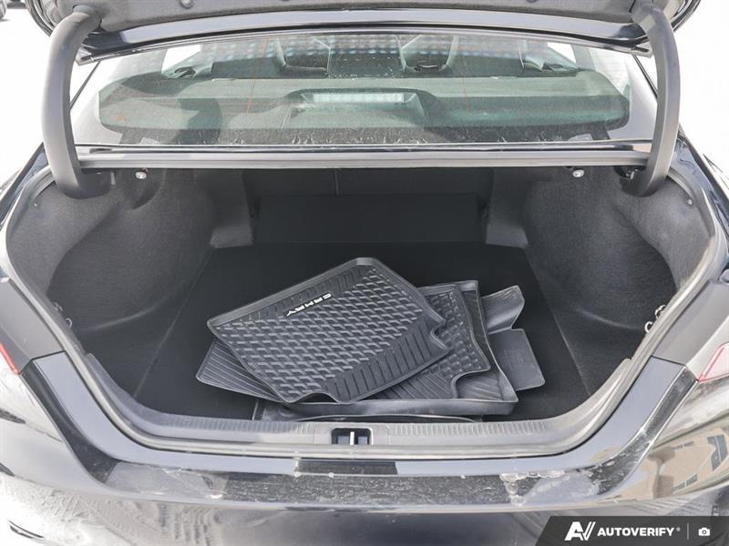 toyota Camry 2024 - 24