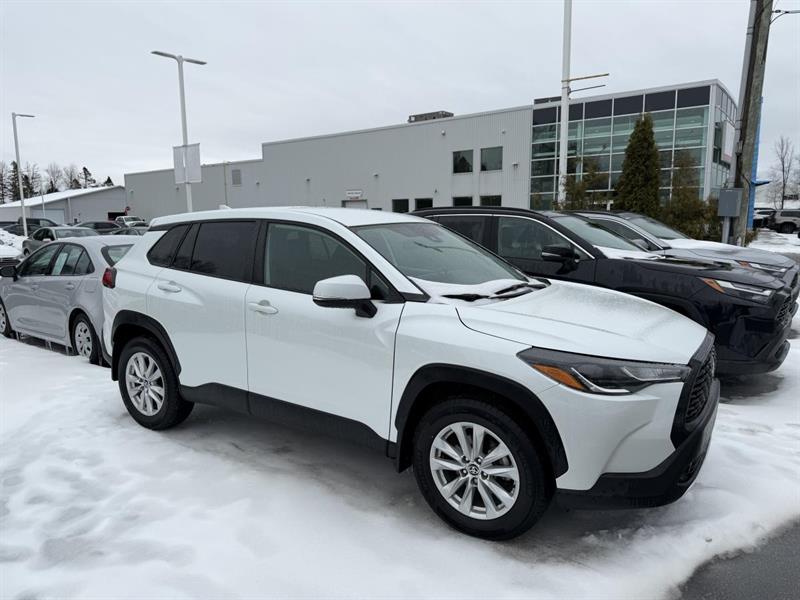 2022 Toyota Corolla Cross LE FWD
