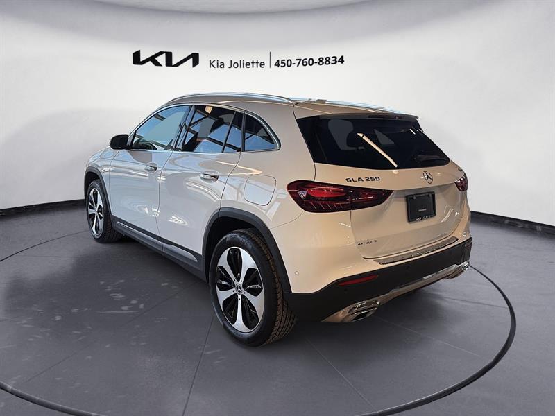 mercedes-benz GLA 2024 - 5