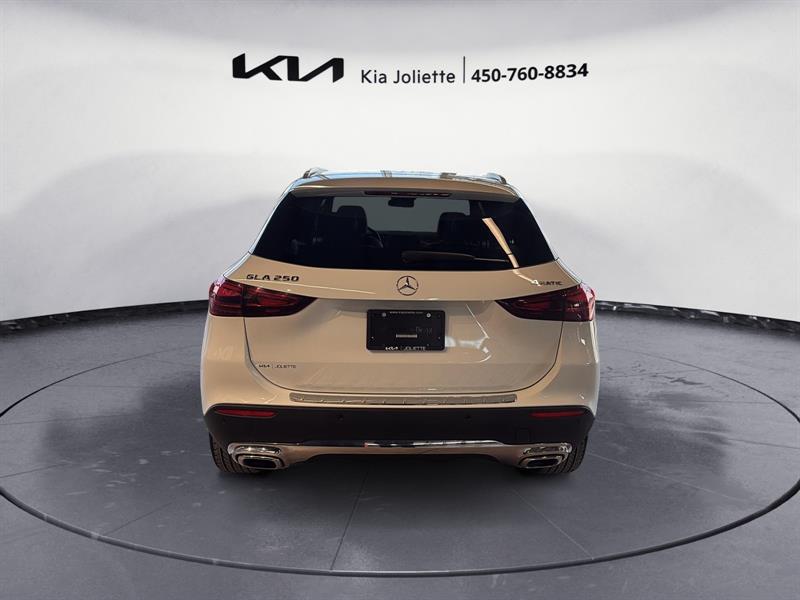 mercedes-benz GLA 2024 - 6