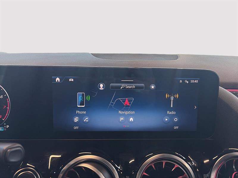 mercedes-benz GLA 2024 - 16