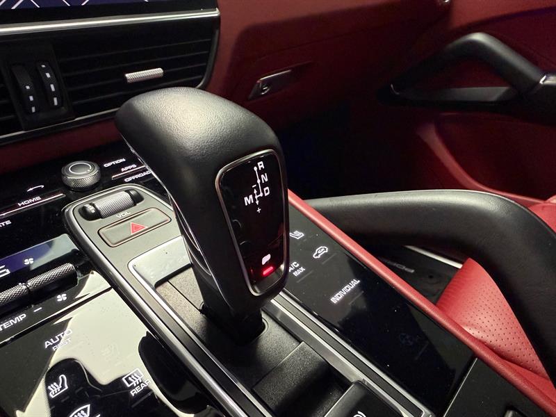 porsche Cayenne E-Hybrid Coupe 2023 - 24