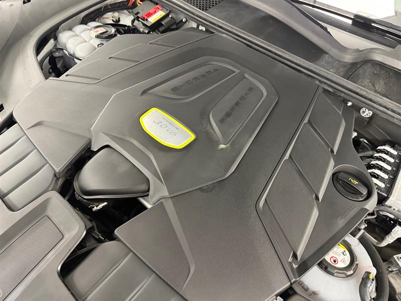 porsche Cayenne E-Hybrid Coupe 2023 - 32