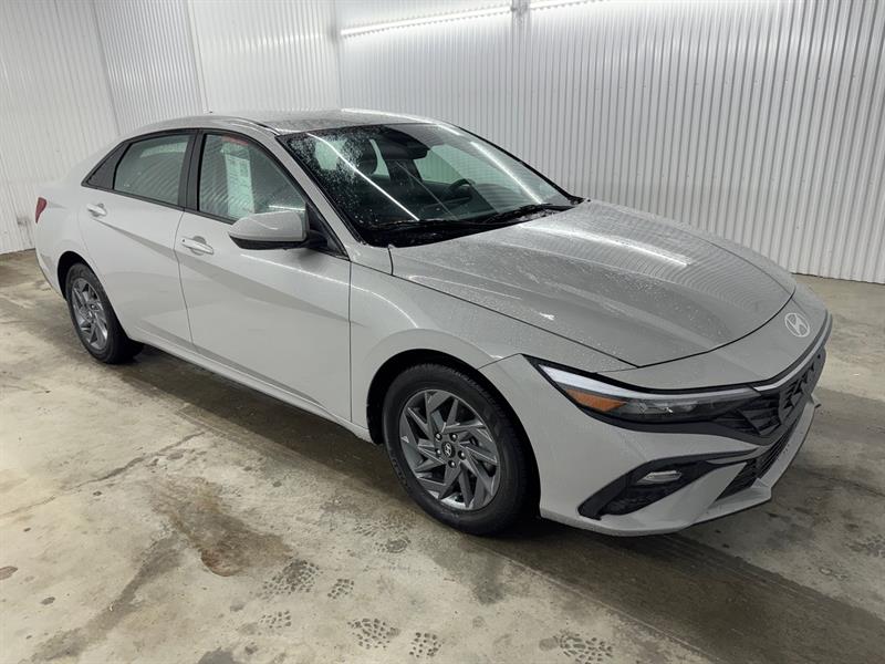 hyundai Elantra 2025 - 3