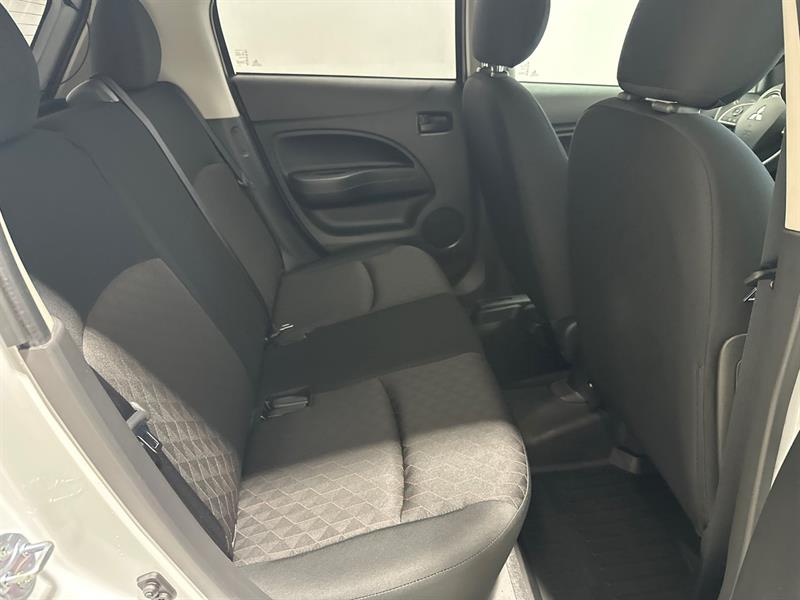 mitsubishi Mirage 2024 - 15