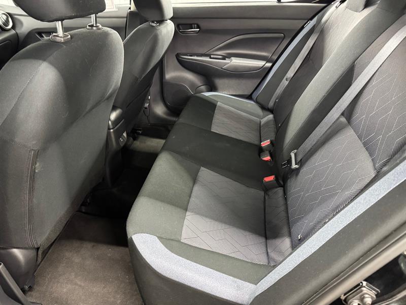nissan Versa 2024 - 14