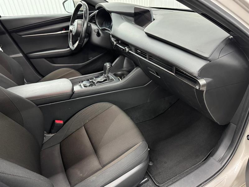 mazda Mazda3 Sport 2022 - 10