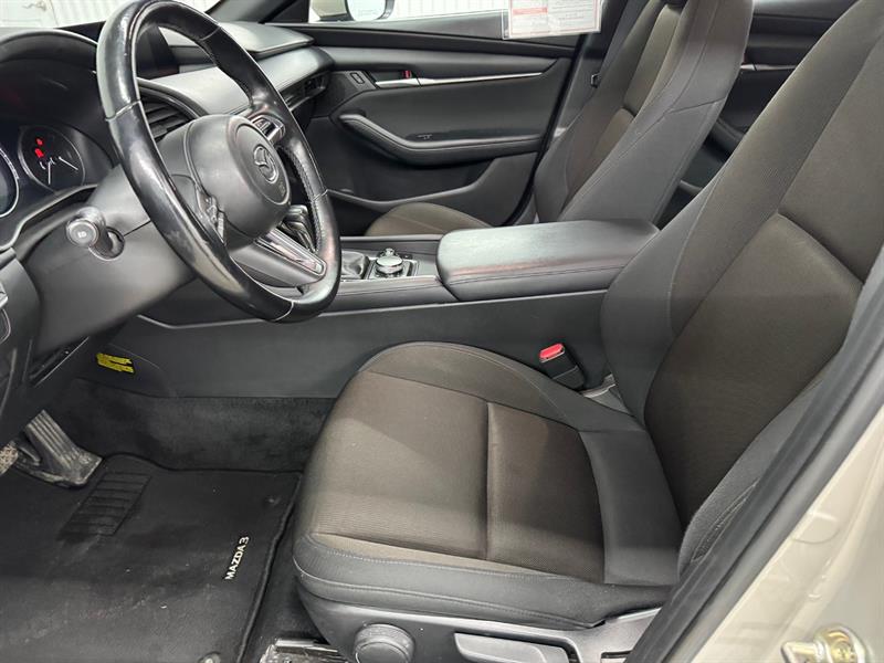 mazda Mazda3 Sport 2022 - 19