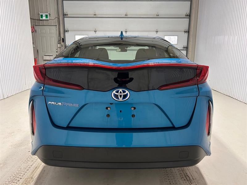 toyota Prius Prime 2022 - 9