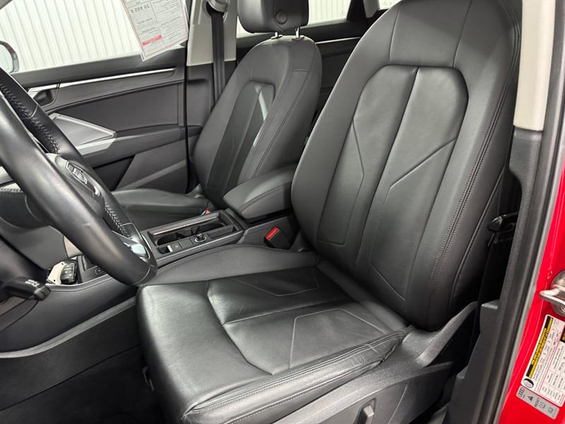 audi Q3 2019 - 11