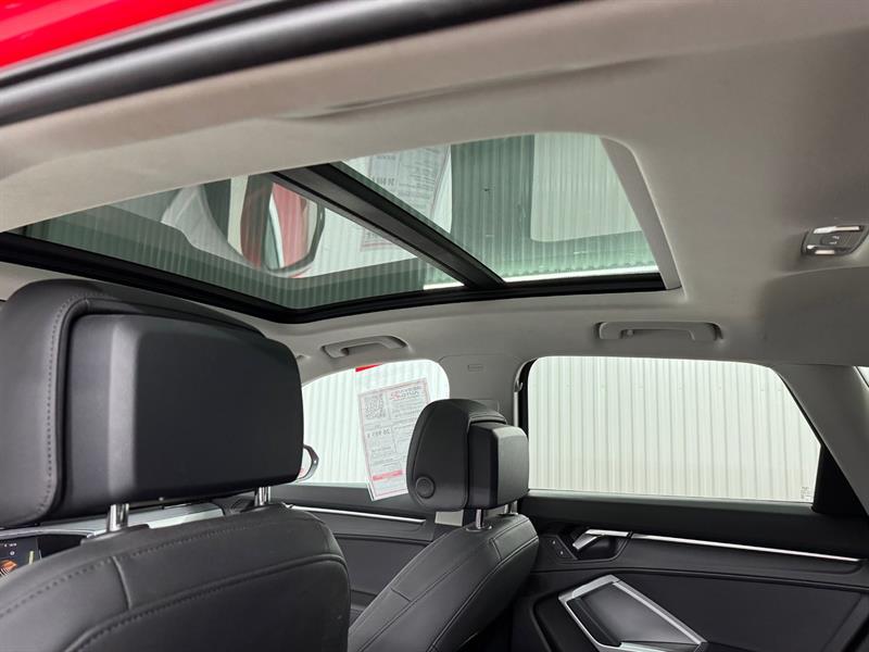 audi Q3 2019 - 24