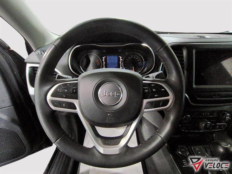 jeep Cherokee 2022 - 11