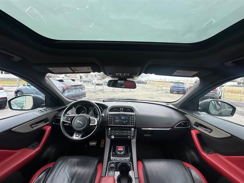 jaguar F-PACE 2017 - 14