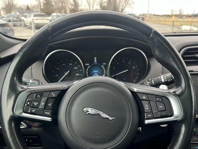 jaguar F-PACE 2017 - 22