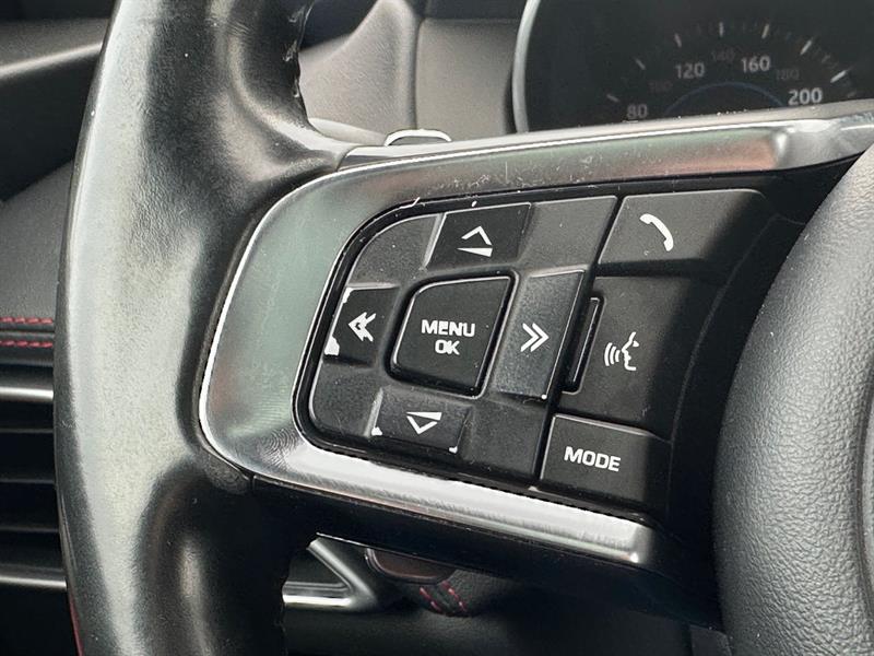 jaguar F-PACE 2017 - 26