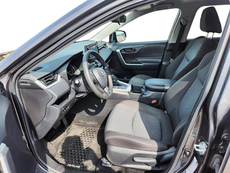 toyota RAV4 2022 - 11
