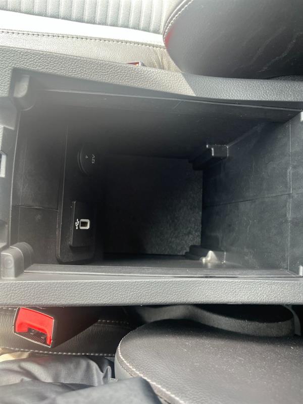 ford Escape 2017 - 30